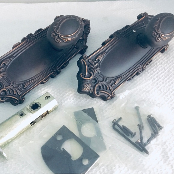 NEW Emtek Victoria 7-3/4 inch NonKeyed Sideplate Victoria Knob Bronze - Picture 1 of 7